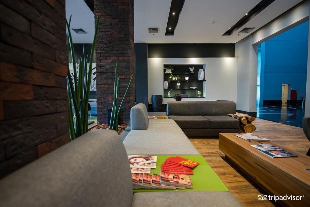 Flat Av, Ibirapeura 2534 Uh 1102 São Paulo